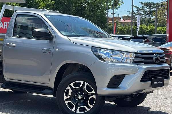 2023 Toyota Hilux SR GUN126R