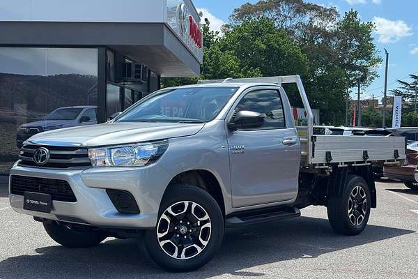 2023 Toyota Hilux SR GUN126R