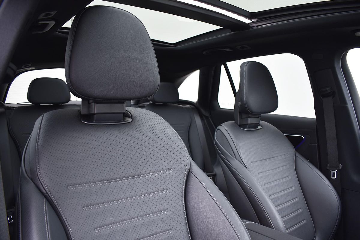 2025 Mercedes-Benz GLC-Class GLC300 X254