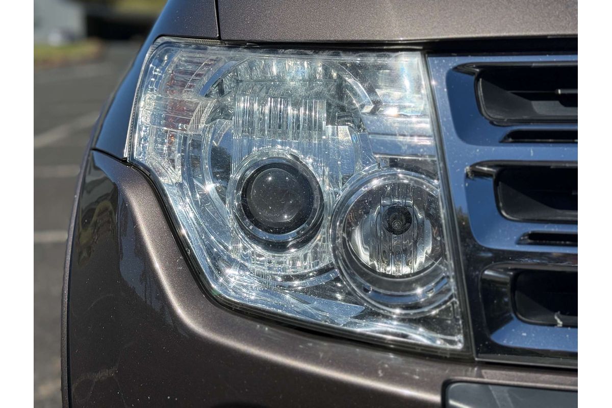 2010 Mitsubishi Pajero GLS NT