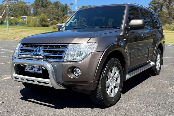 2010 Mitsubishi Pajero GLS NT