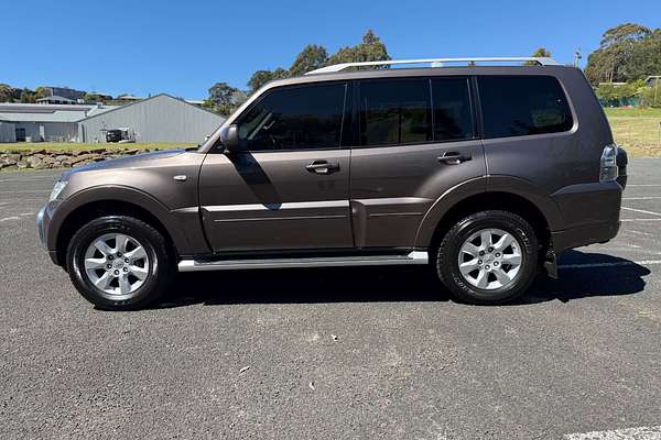 2010 Mitsubishi Pajero GLS NT