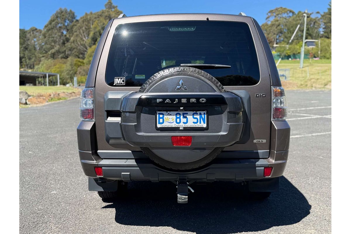 2010 Mitsubishi Pajero GLS NT