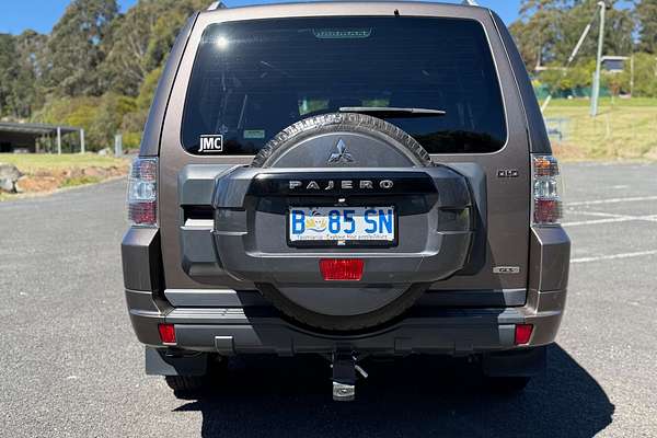 2010 Mitsubishi Pajero GLS NT