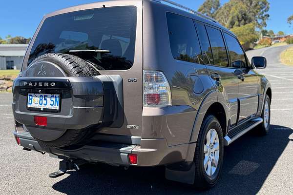 2010 Mitsubishi Pajero GLS NT