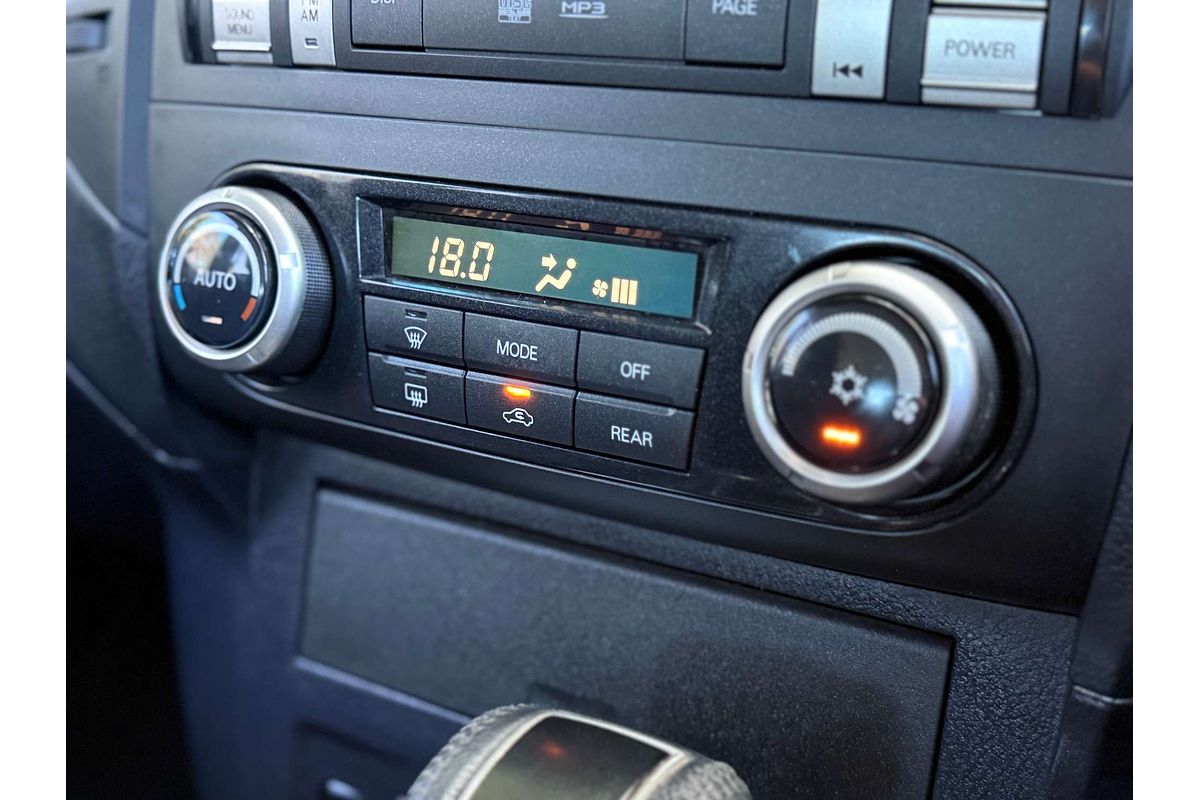 2010 Mitsubishi Pajero GLS NT