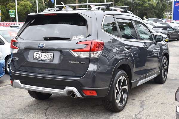 2022 Subaru Forester 2.5i-S S5