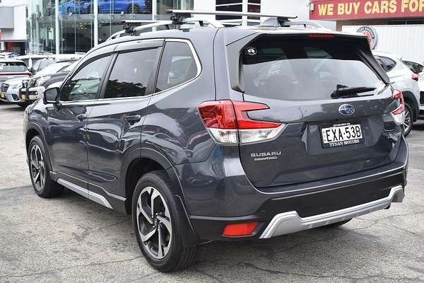 2022 Subaru Forester 2.5i-S S5