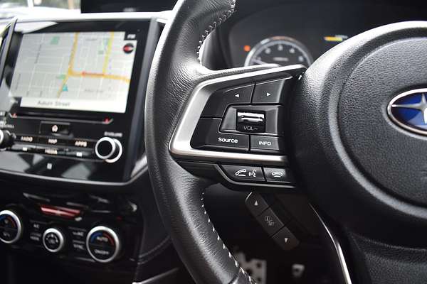 2022 Subaru Forester 2.5i-S S5