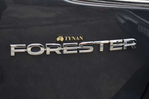 2022 Subaru Forester 2.5i-S S5