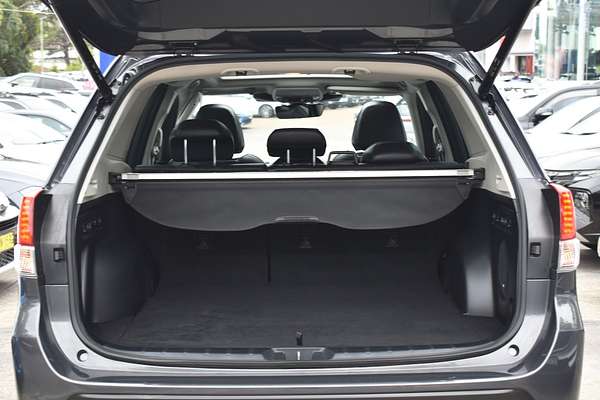 2022 Subaru Forester 2.5i-S S5