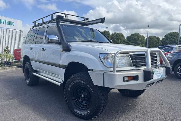 1998 Toyota Landcruiser GXL HZJ105R