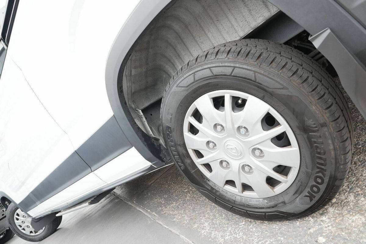 2024 LDV Deliver 9 LWB Mid Roof