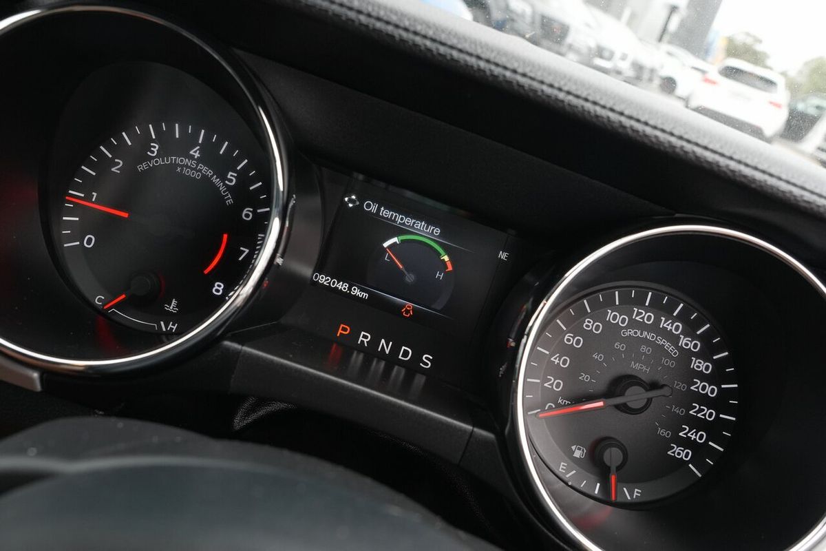 2016 Ford Mustang  FM