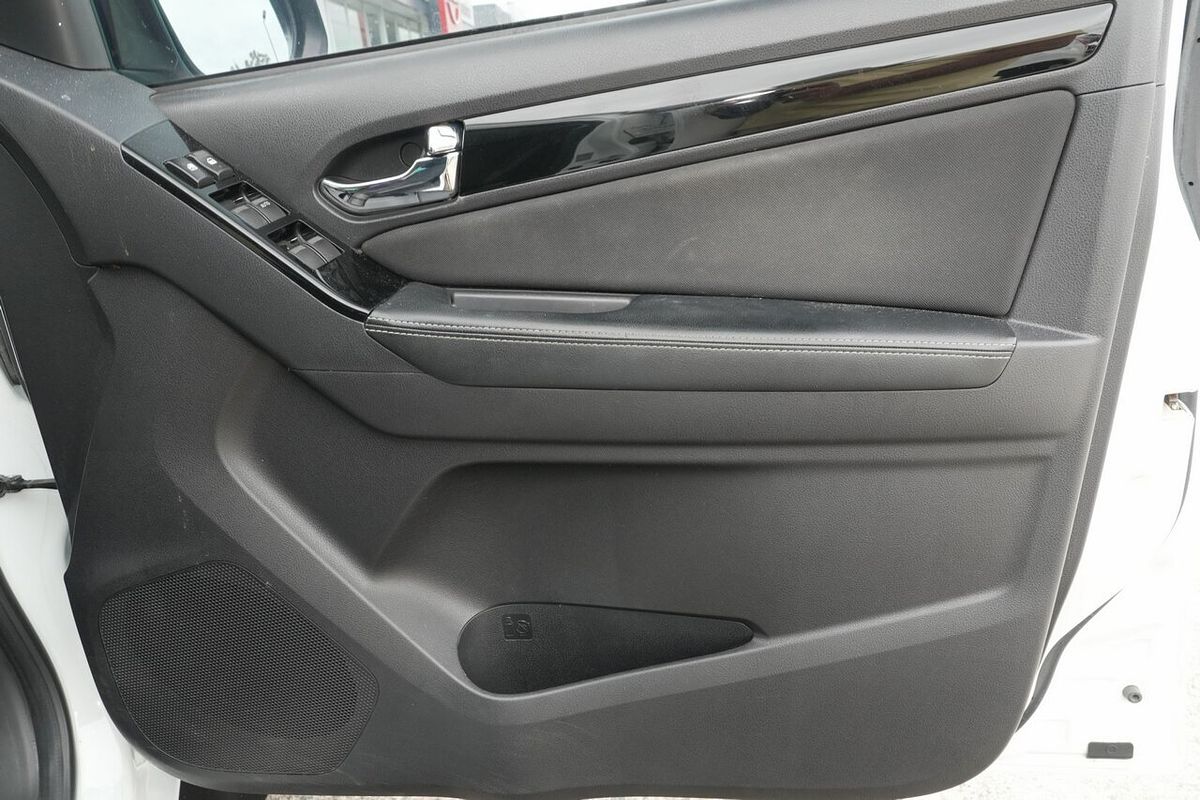 2019 Isuzu MU-X LS-M