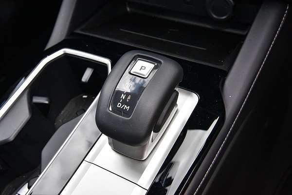 2025 Mitsubishi Outlander LS ZM