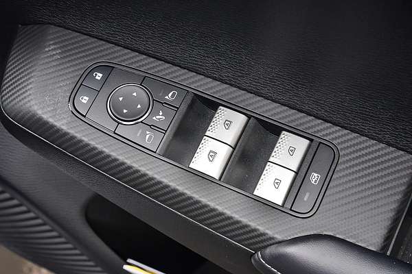 2025 Mitsubishi Outlander LS ZM