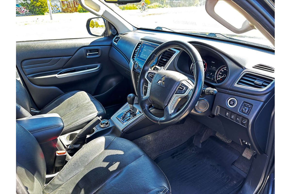 2021 Mitsubishi Triton GSR MR 4X4