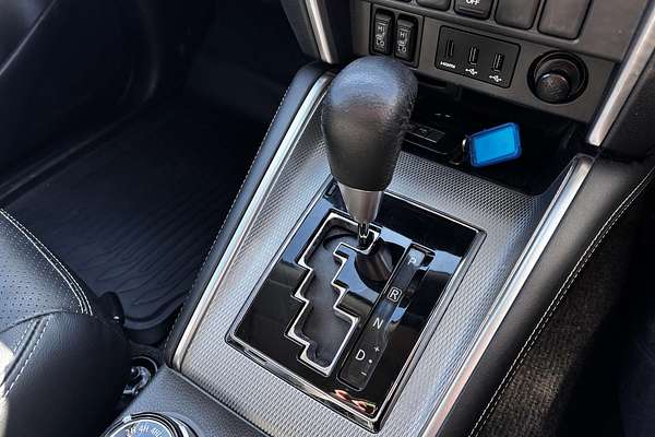 2021 Mitsubishi Triton GSR MR 4X4