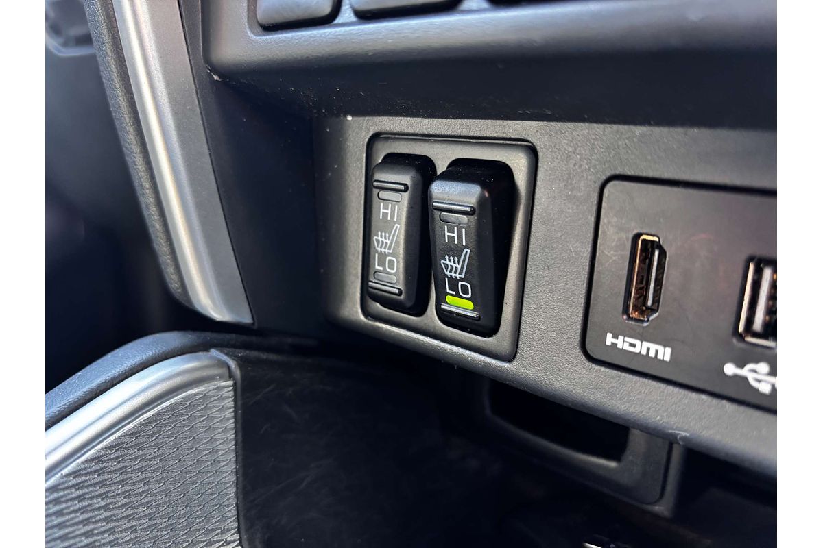 2021 Mitsubishi Triton GSR MR 4X4