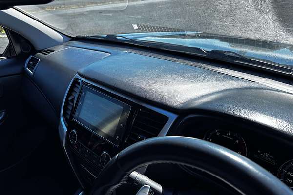 2021 Mitsubishi Triton GSR MR 4X4