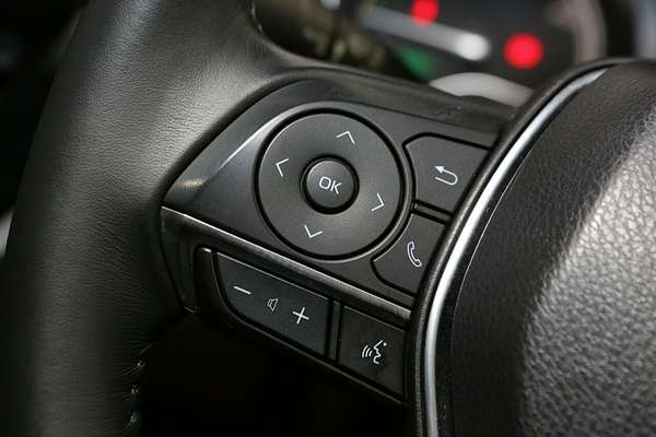 2022 Toyota Camry SL AXVH70R