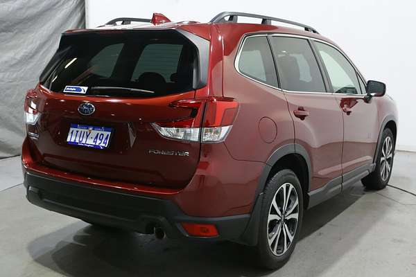 2022 Subaru Forester 2.5i Premium S5