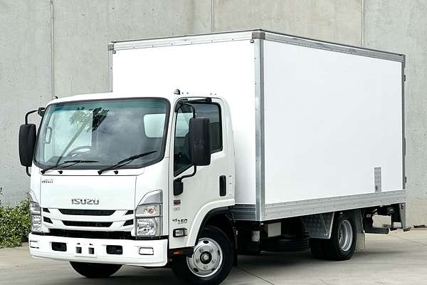 2023 Isuzu N Series NNR 45-150 Vanpack MWB