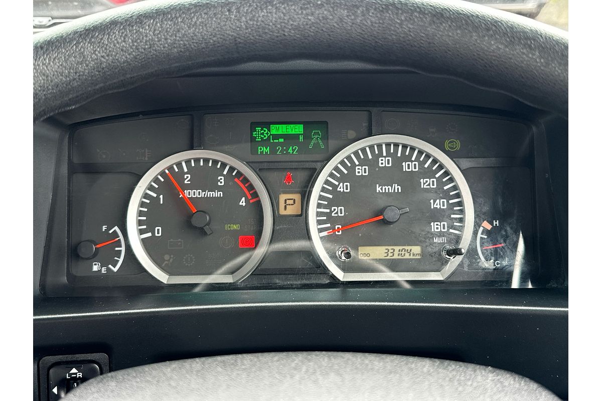 2023 Isuzu N Series NNR 45-150 Vanpack MWB