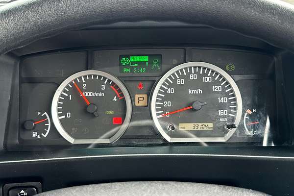 2023 Isuzu N Series NNR 45-150 Vanpack MWB