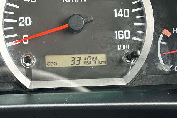 2023 Isuzu N Series NNR 45-150 Vanpack MWB