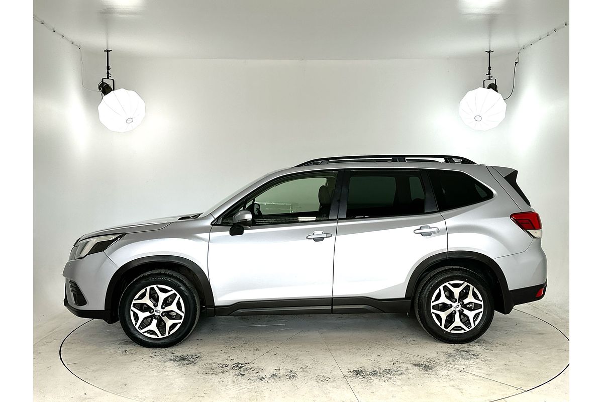 2023 Subaru Forester 2.5i S5