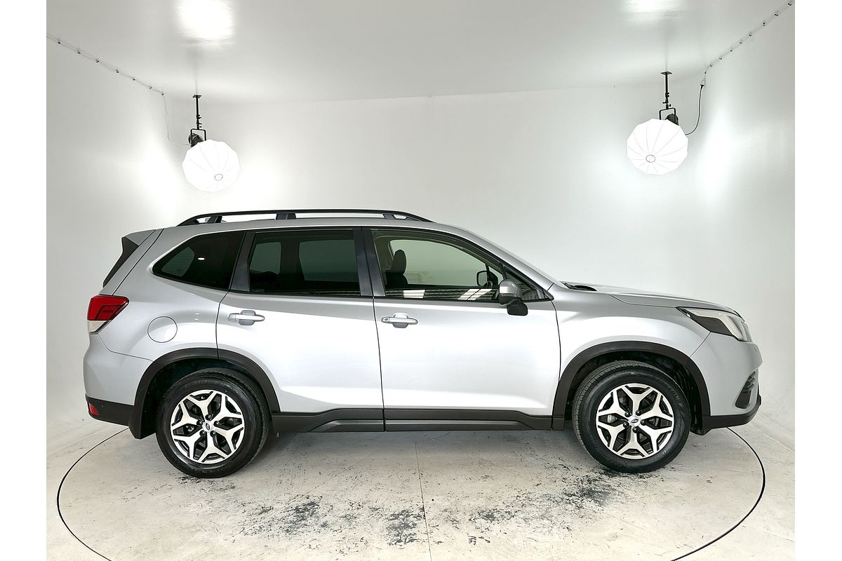 2023 Subaru Forester 2.5i S5