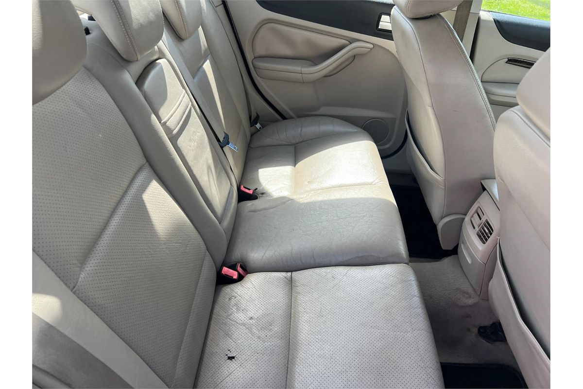 2006 Ford Focus Ghia LS