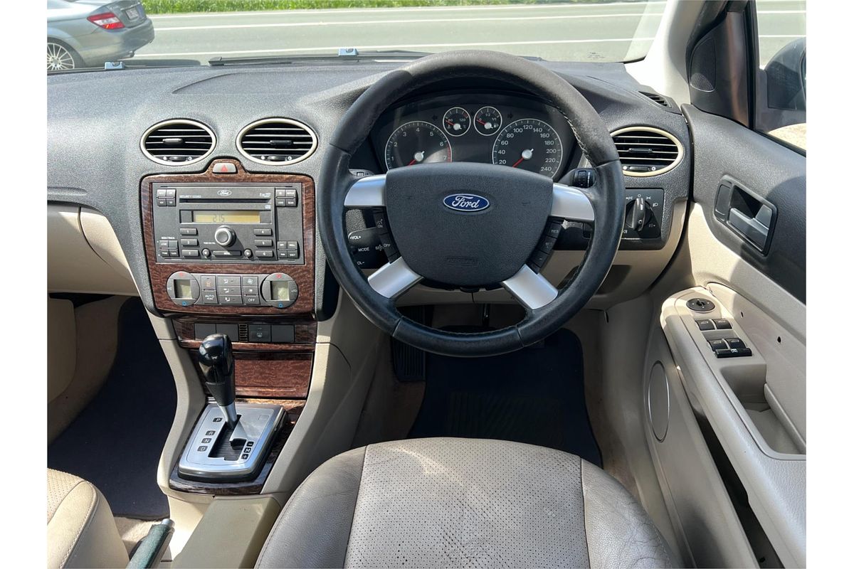 2006 Ford Focus Ghia LS