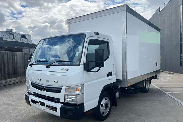 2022 Fuso Canter 515 4x2 MWB