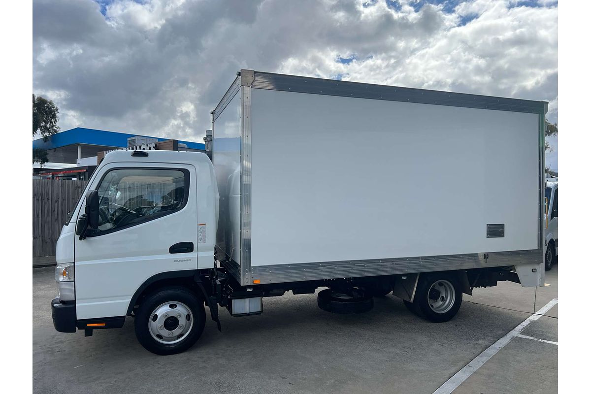 2022 Fuso Canter 515 4x2 MWB