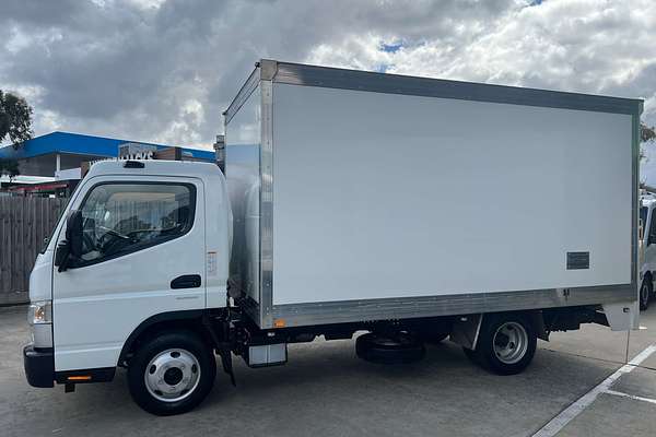 2022 Fuso Canter 515 4x2 MWB