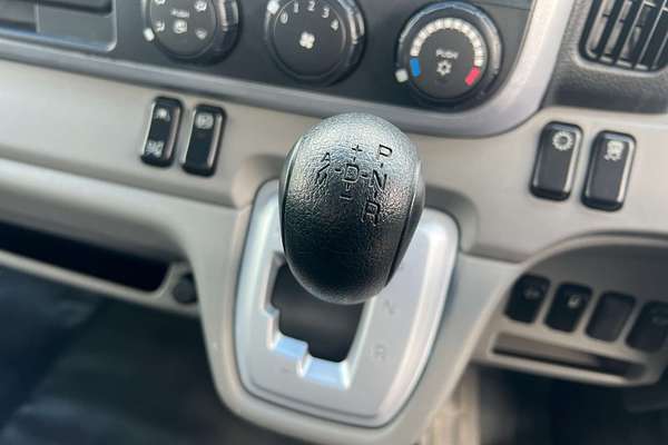 2022 Fuso Canter 515 4x2 MWB