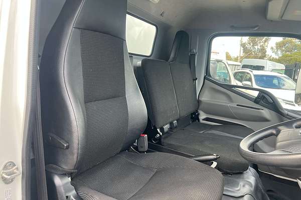 2022 Fuso Canter 515 4x2 MWB