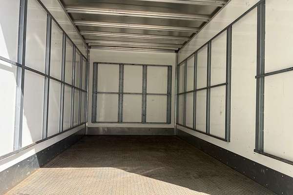 2022 Fuso Canter 515 4x2 MWB