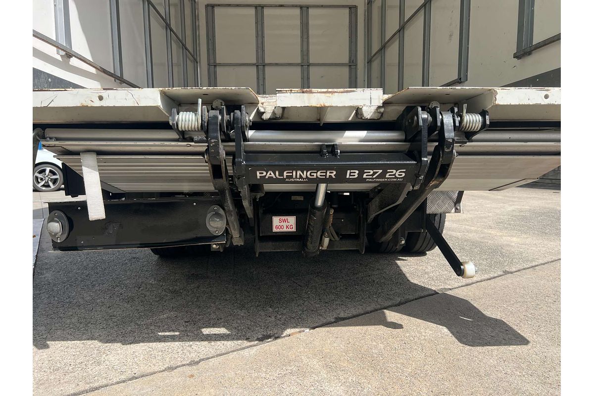 2022 Fuso Canter 515 4x2 MWB