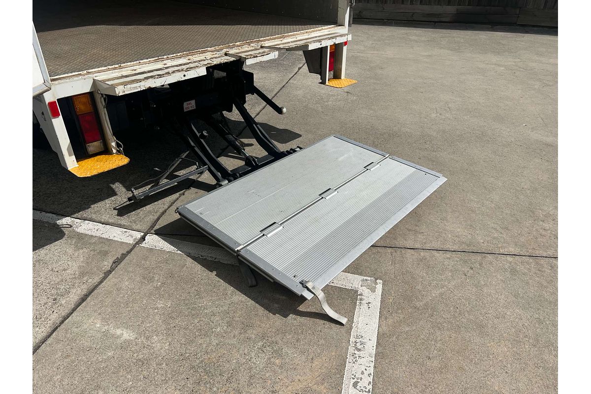 2022 Fuso Canter 515 4x2 MWB