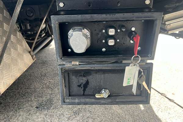 2022 Fuso Canter 515 4x2 MWB