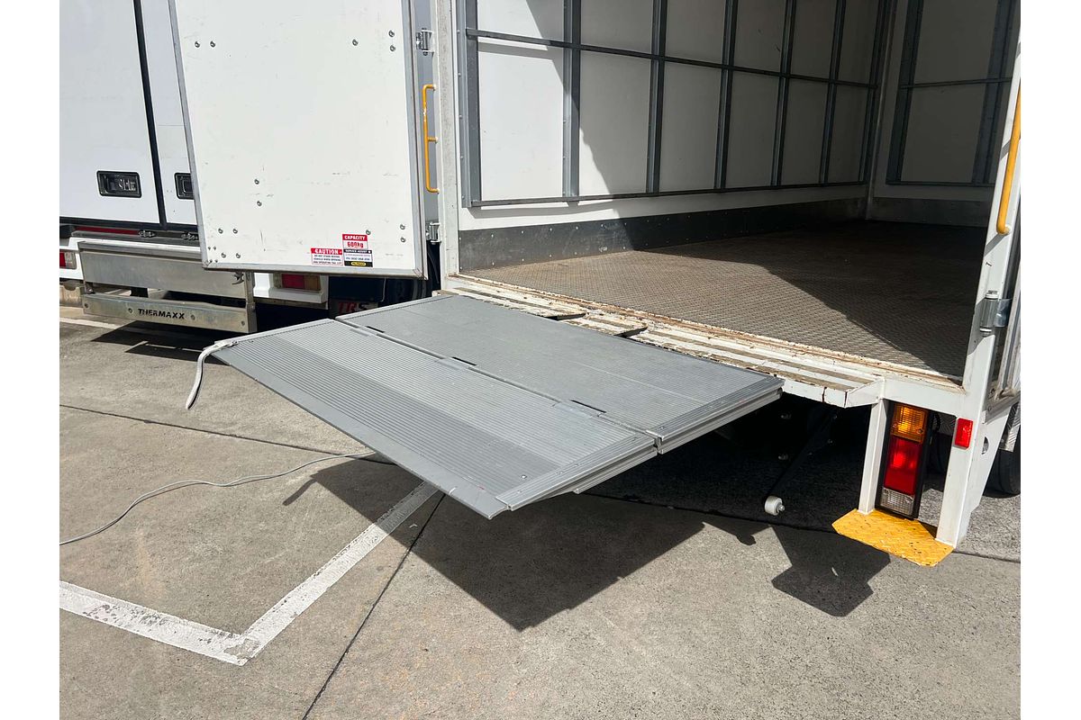 2022 Fuso Canter 515 4x2 MWB