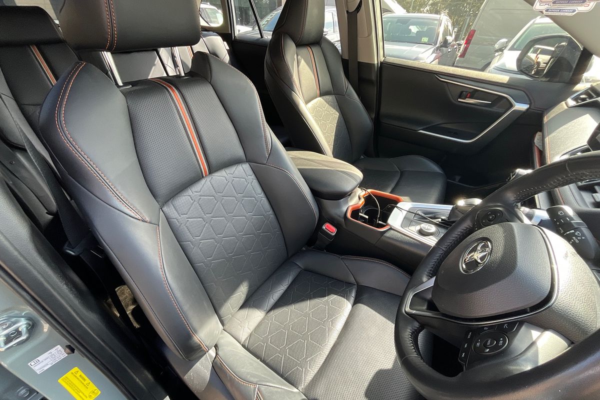 2024 Toyota RAV4 Edge AXAA54R