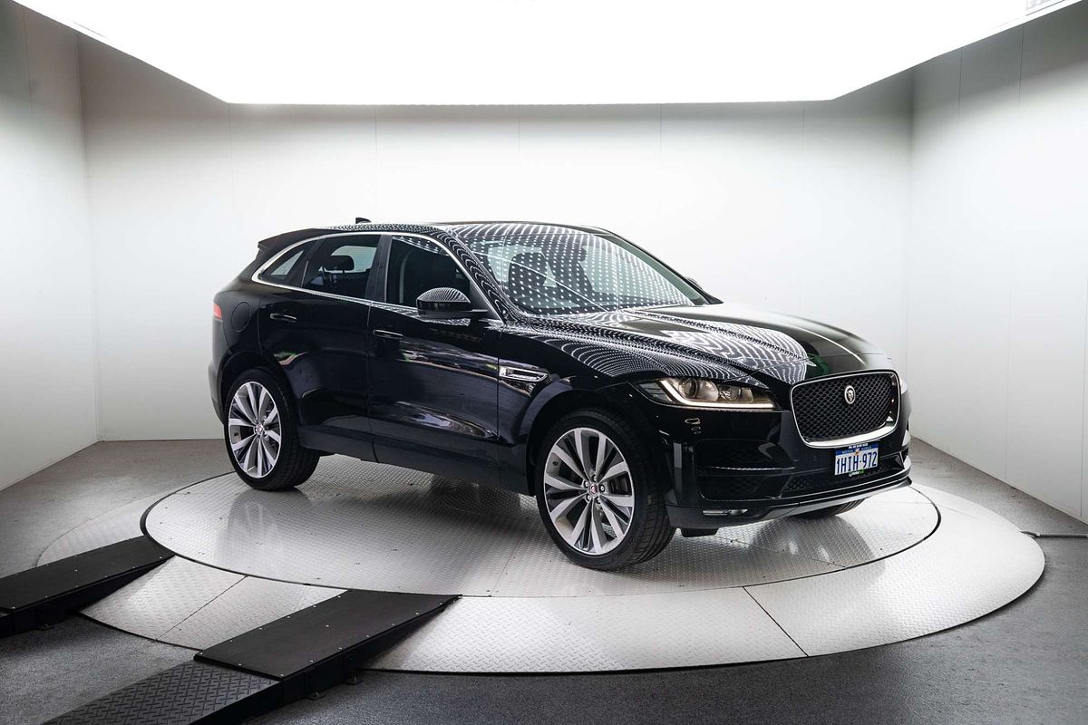 2016 Jaguar F-PACE 20d Prestige X761