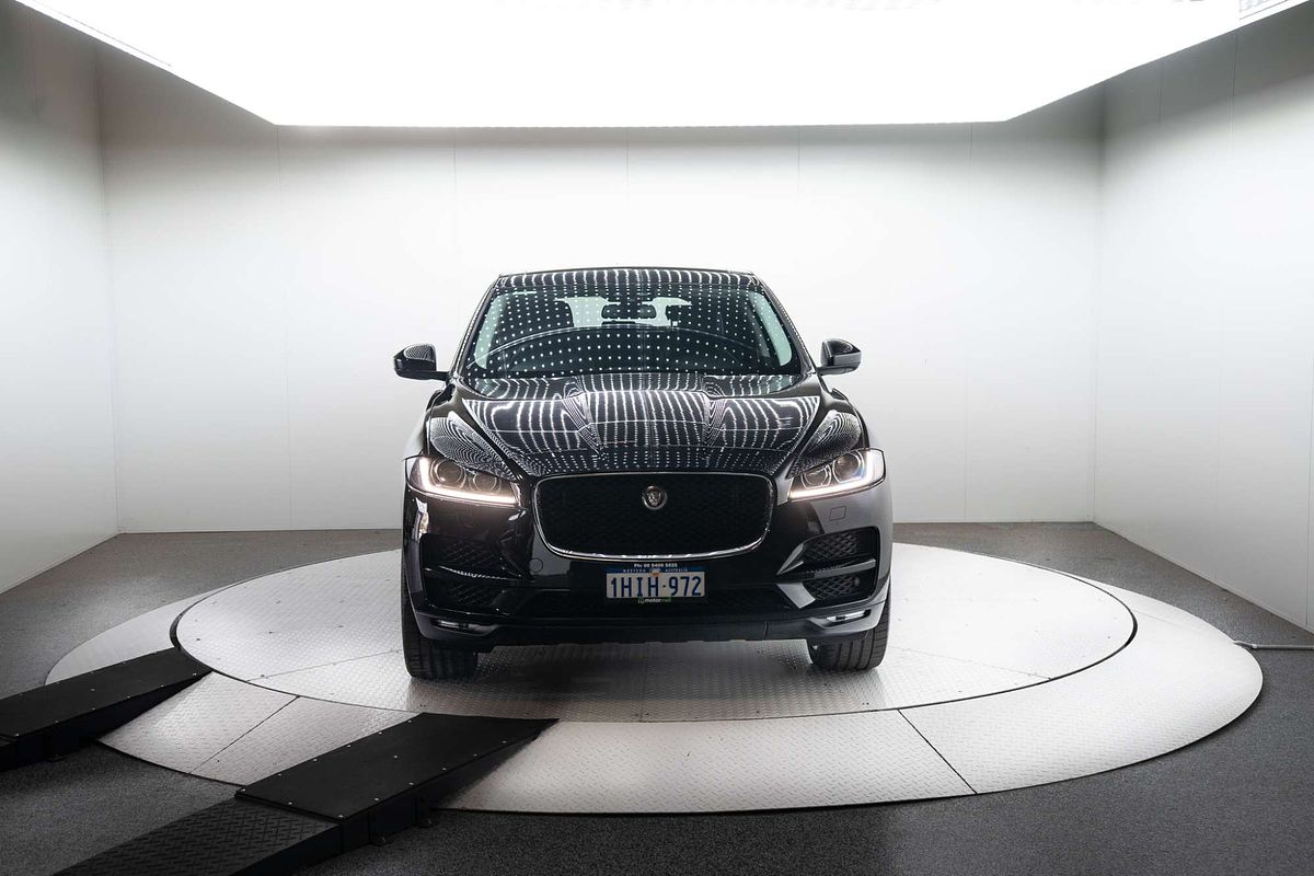 2016 Jaguar F-PACE 20d Prestige X761