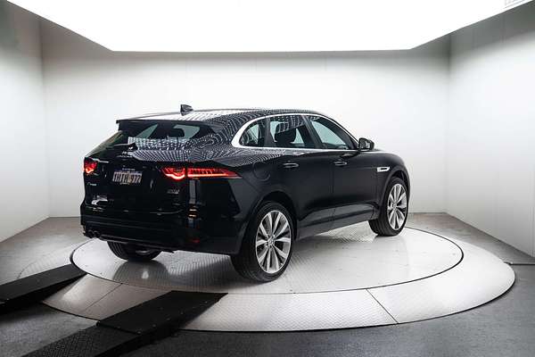 2016 Jaguar F-PACE 20d Prestige X761