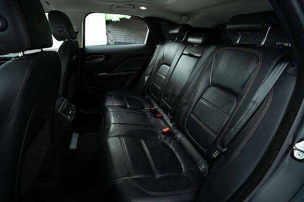 2016 Jaguar F-PACE 20d Prestige X761